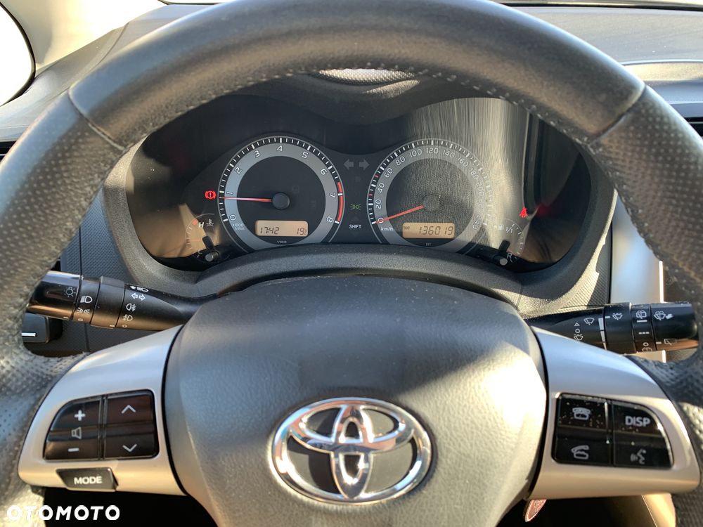 Toyota Auris 1.6 Dynamic - 7