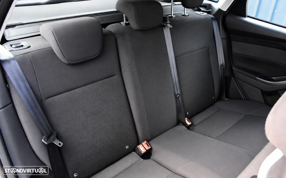 Ford Focus 1.0 EcoBoost S&S ACTIVE DESIGN - 16