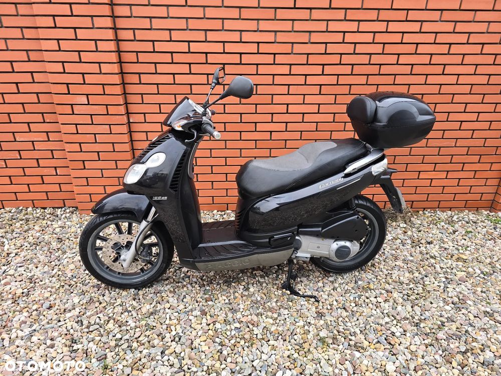 Piaggio Carnaby - 4