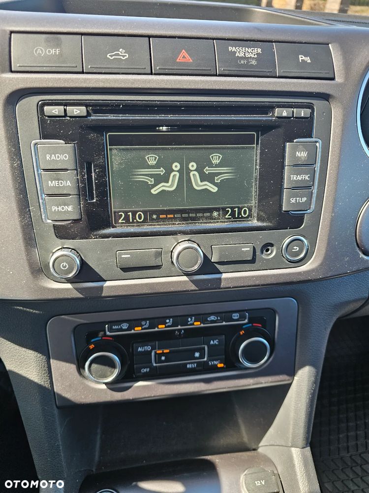 Volkswagen Amarok Double Cab 2.0 BiTDi 4MOTION Highline - 20