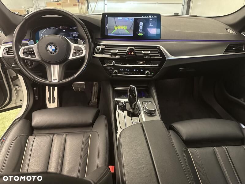 BMW Seria 5 - 23