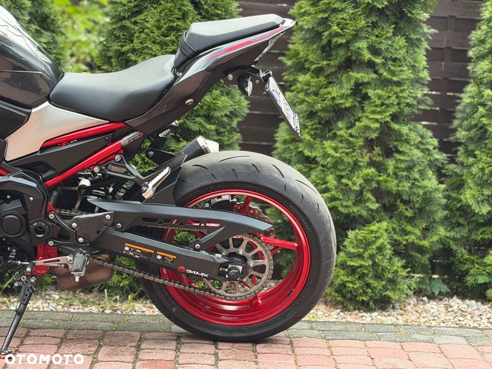 Kawasaki Z 900 - 20