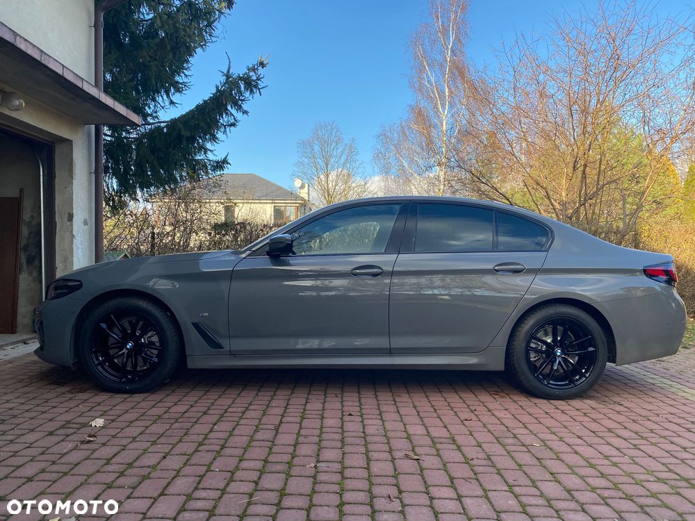 BMW Seria 5 518d M Sport sport - 36