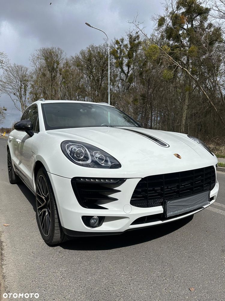 Porsche Macan Standard - 2