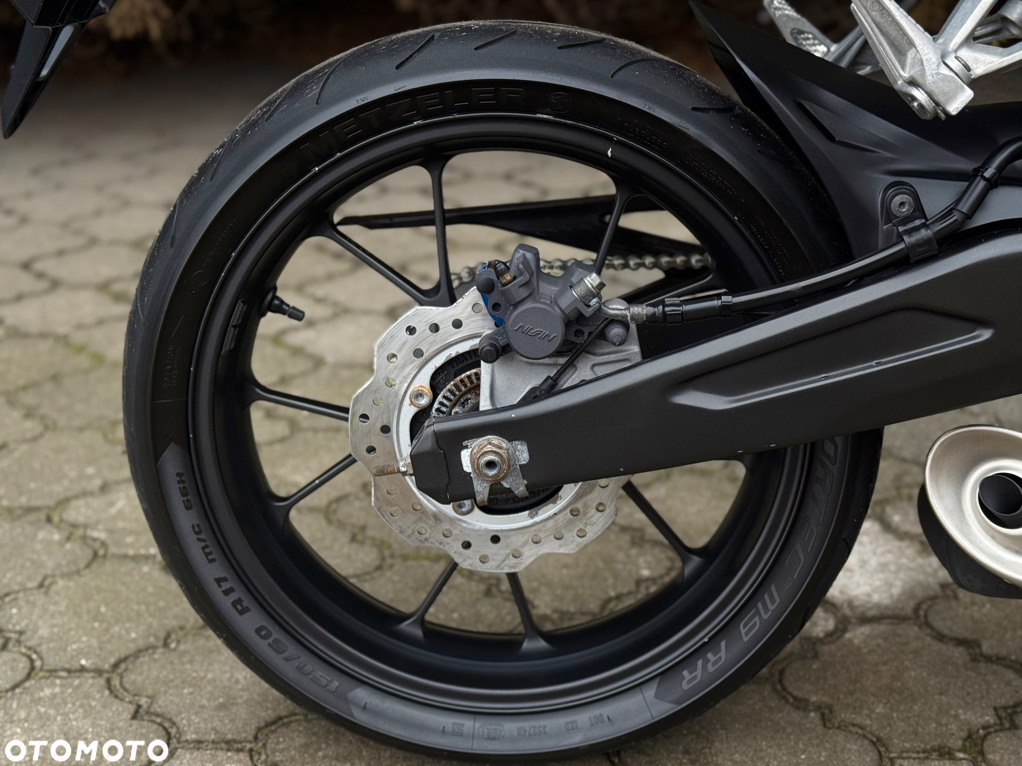 Honda CB - 16