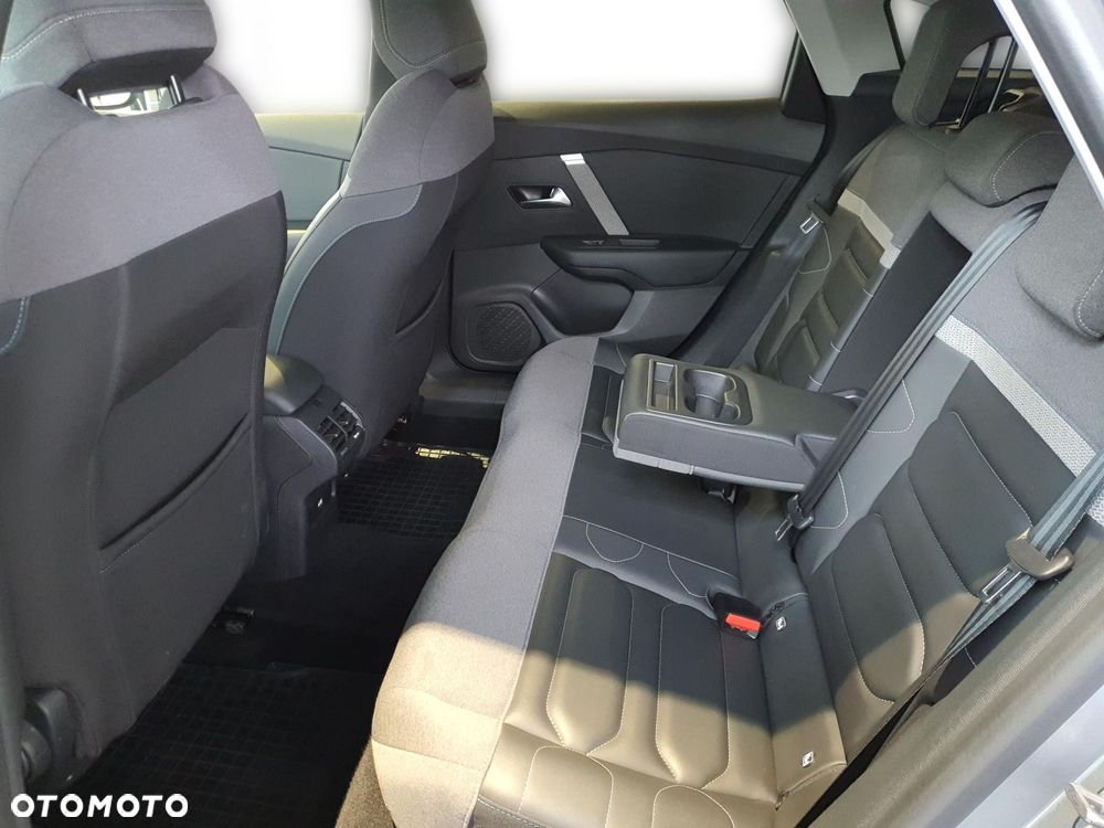 Citroën C4 1.2 PureTech Shine S&S - 23