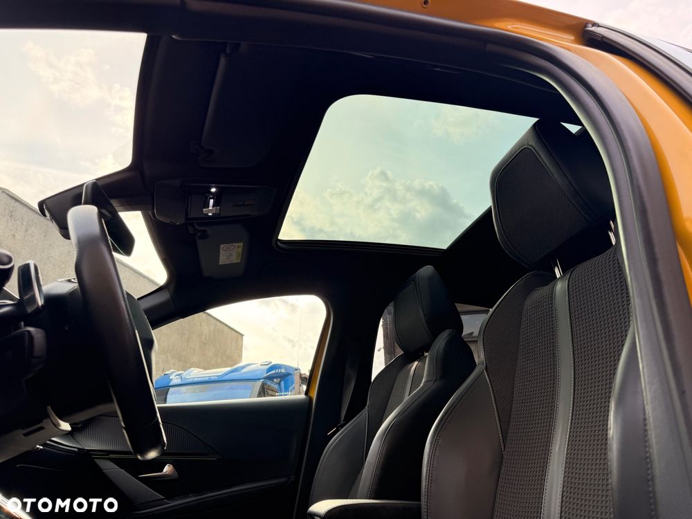 Peugeot 208 PureTech 130 EAT8 GT - 5