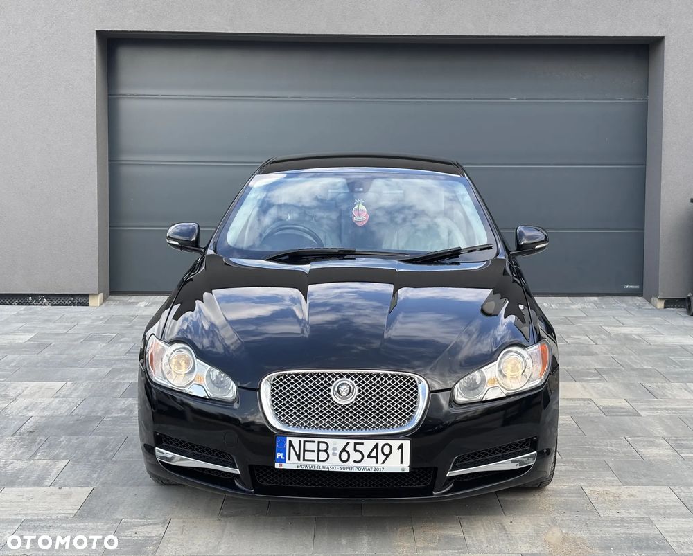 Jaguar XF 3.0 V6 D Premium Luxury - 3