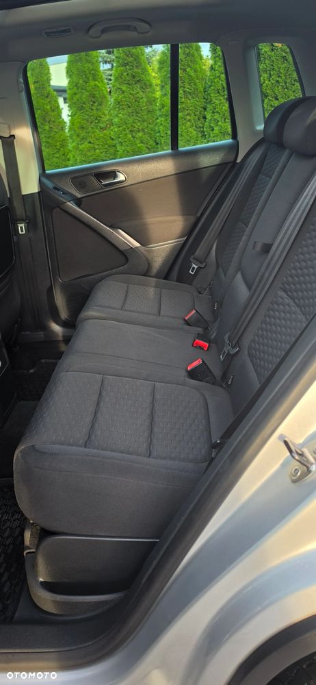 Volkswagen Tiguan - 26