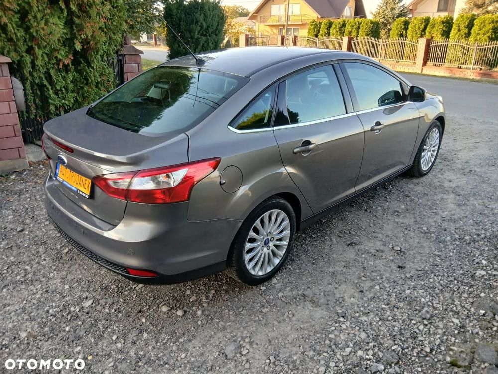 Ford Focus 1.6 Ti-VCT Titanium - 13