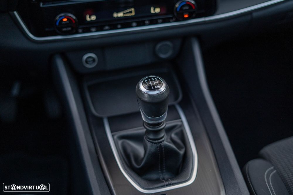 Nissan Qashqai 1.3 DIG-T Acenta LED+R - 24