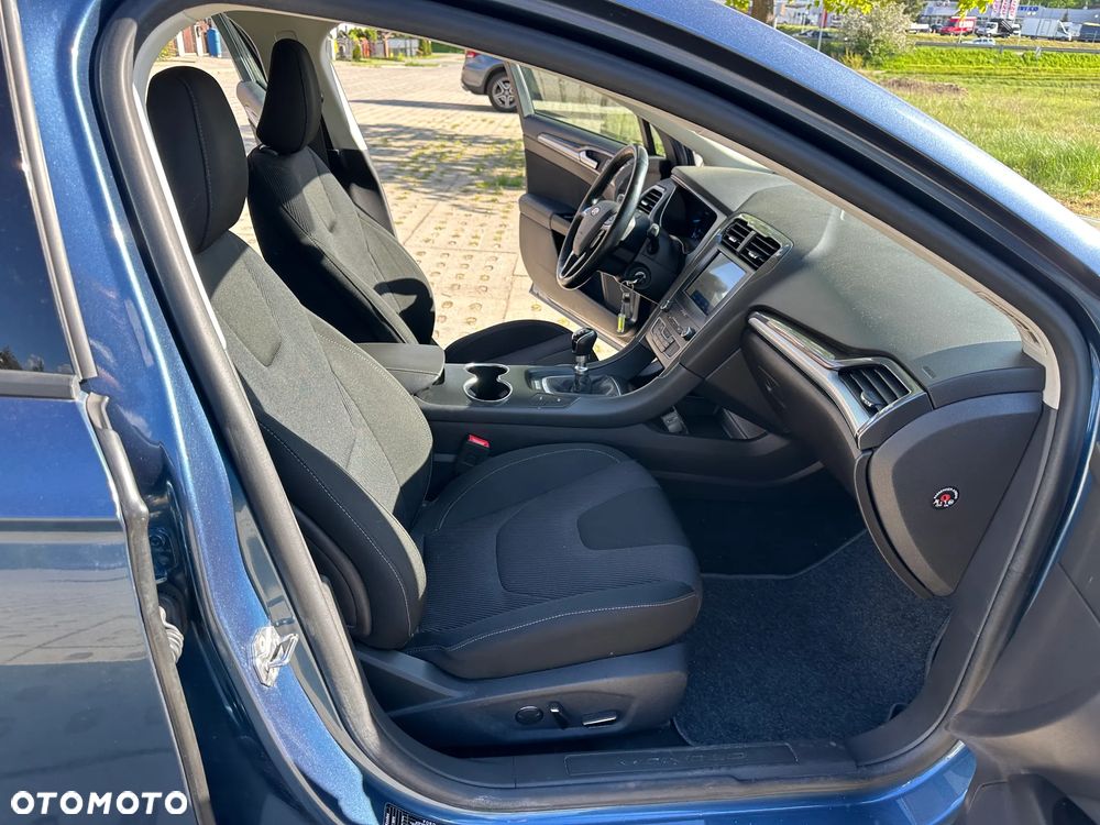 Ford Mondeo - 17
