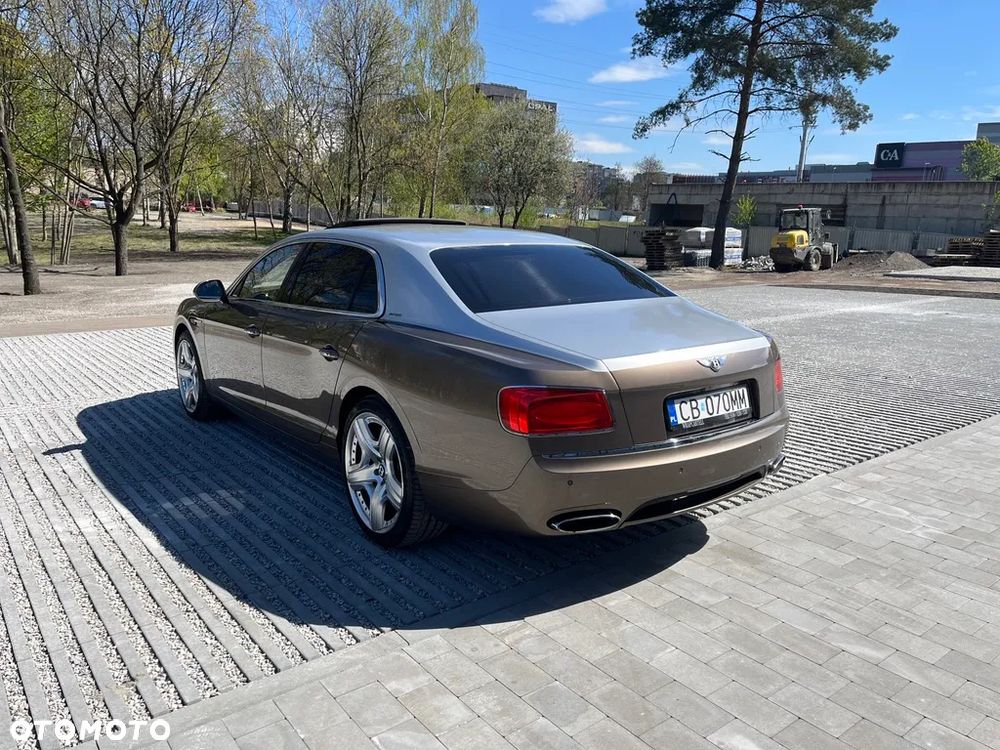 Bentley Flying Spur W12 - 6