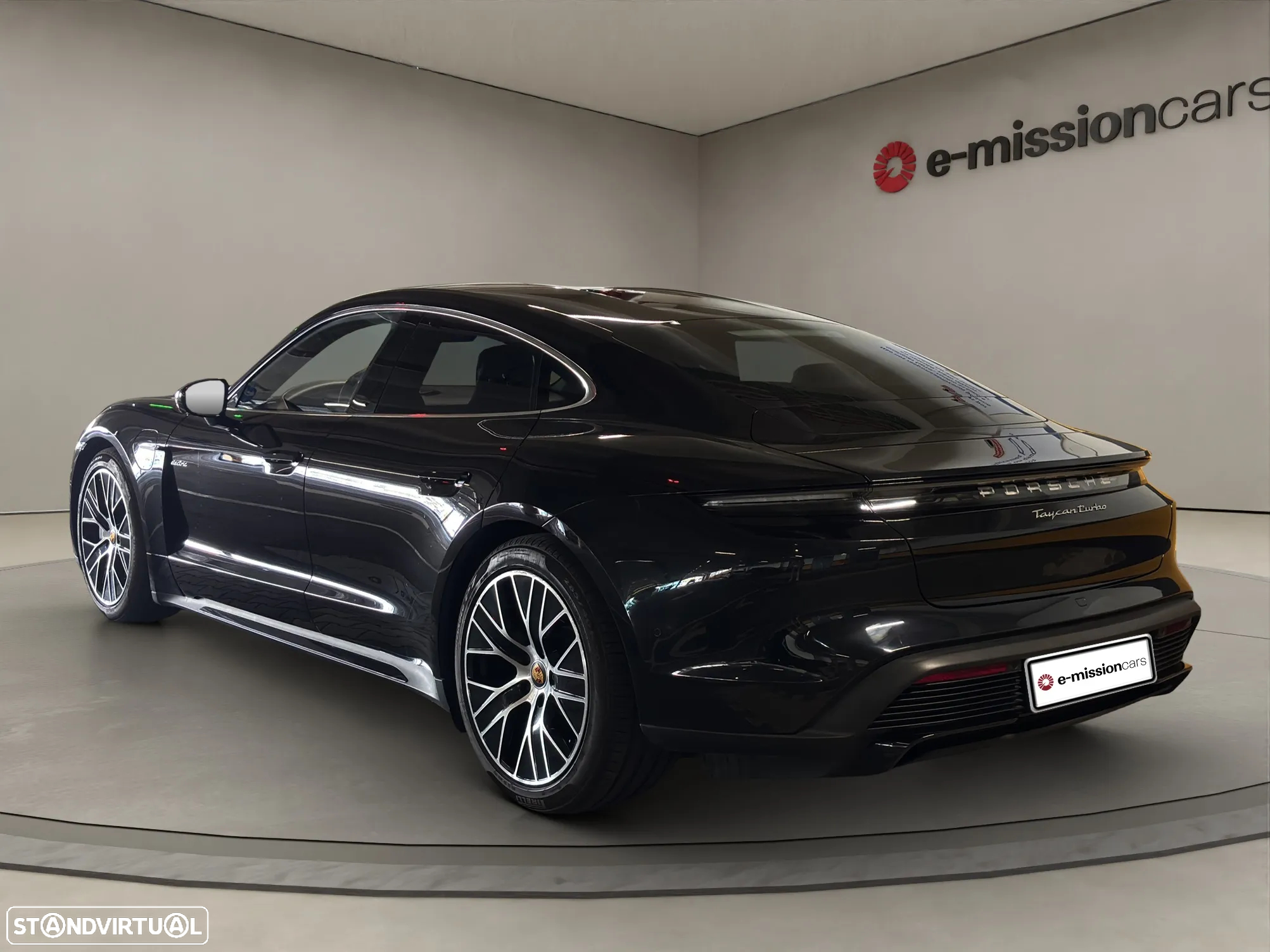 Porsche Taycan Turbo - 4