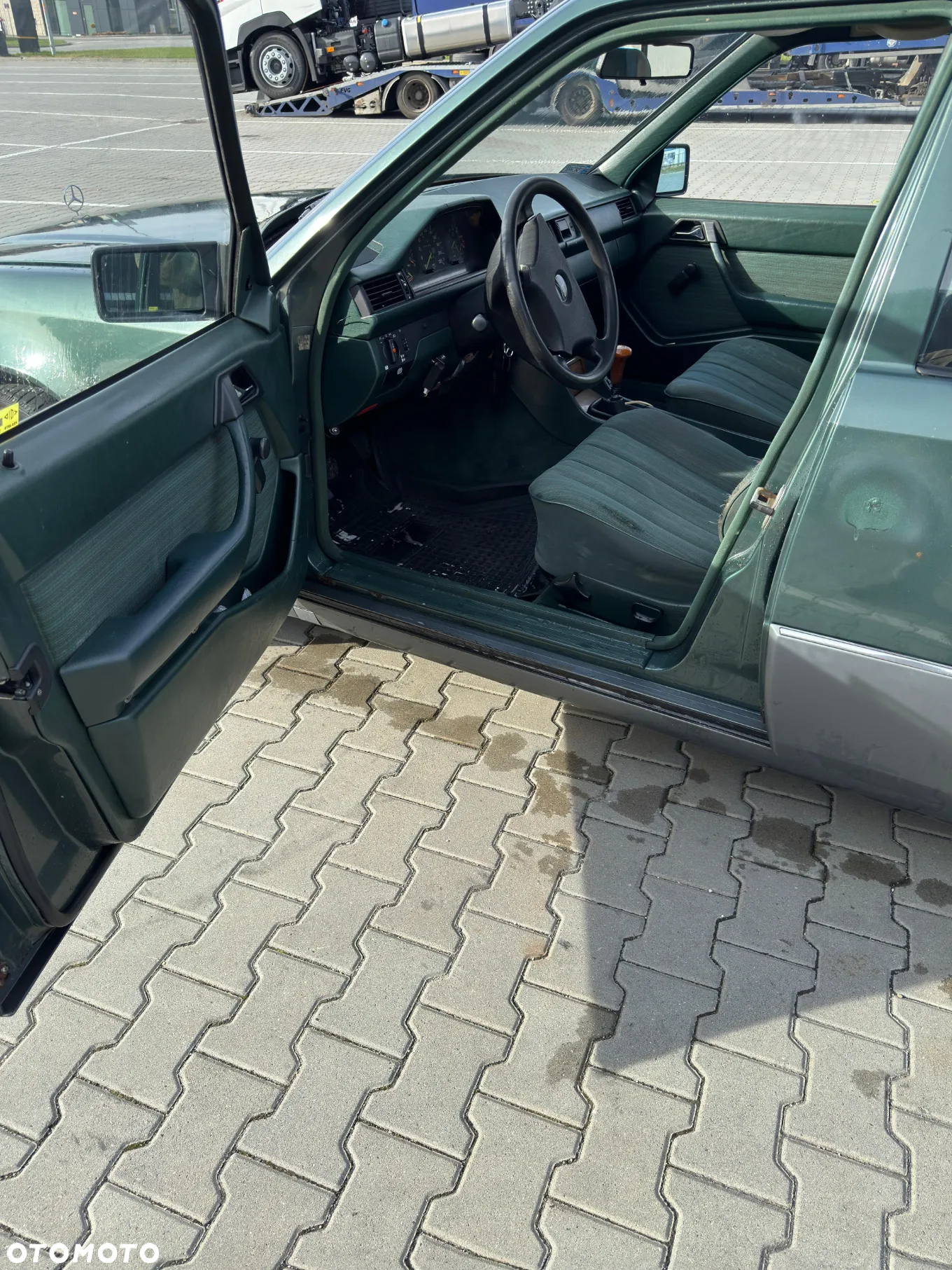 Mercedes-Benz Klasa E - 4