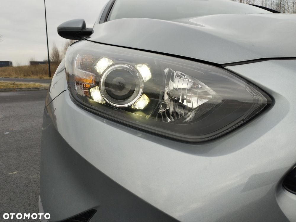 Kia Ceed 1.5 T-GDI M - 24