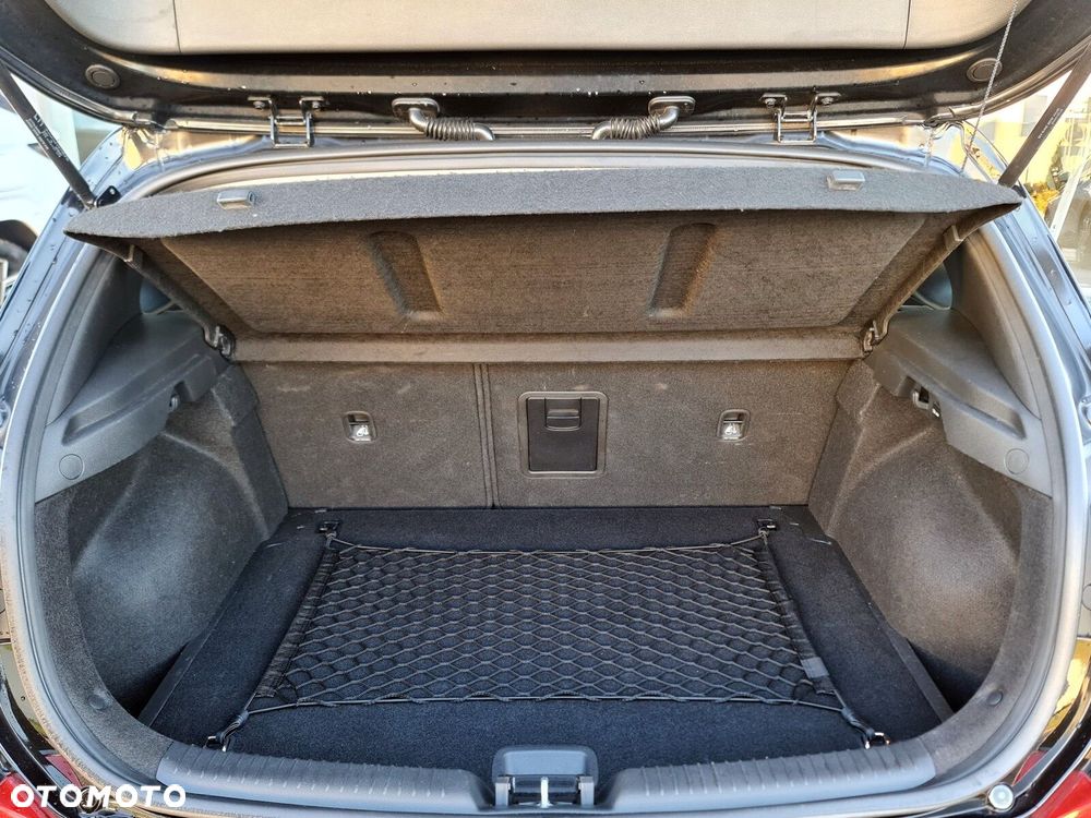 Hyundai i30 1.4 T-GDI Premiere Luxury - 39