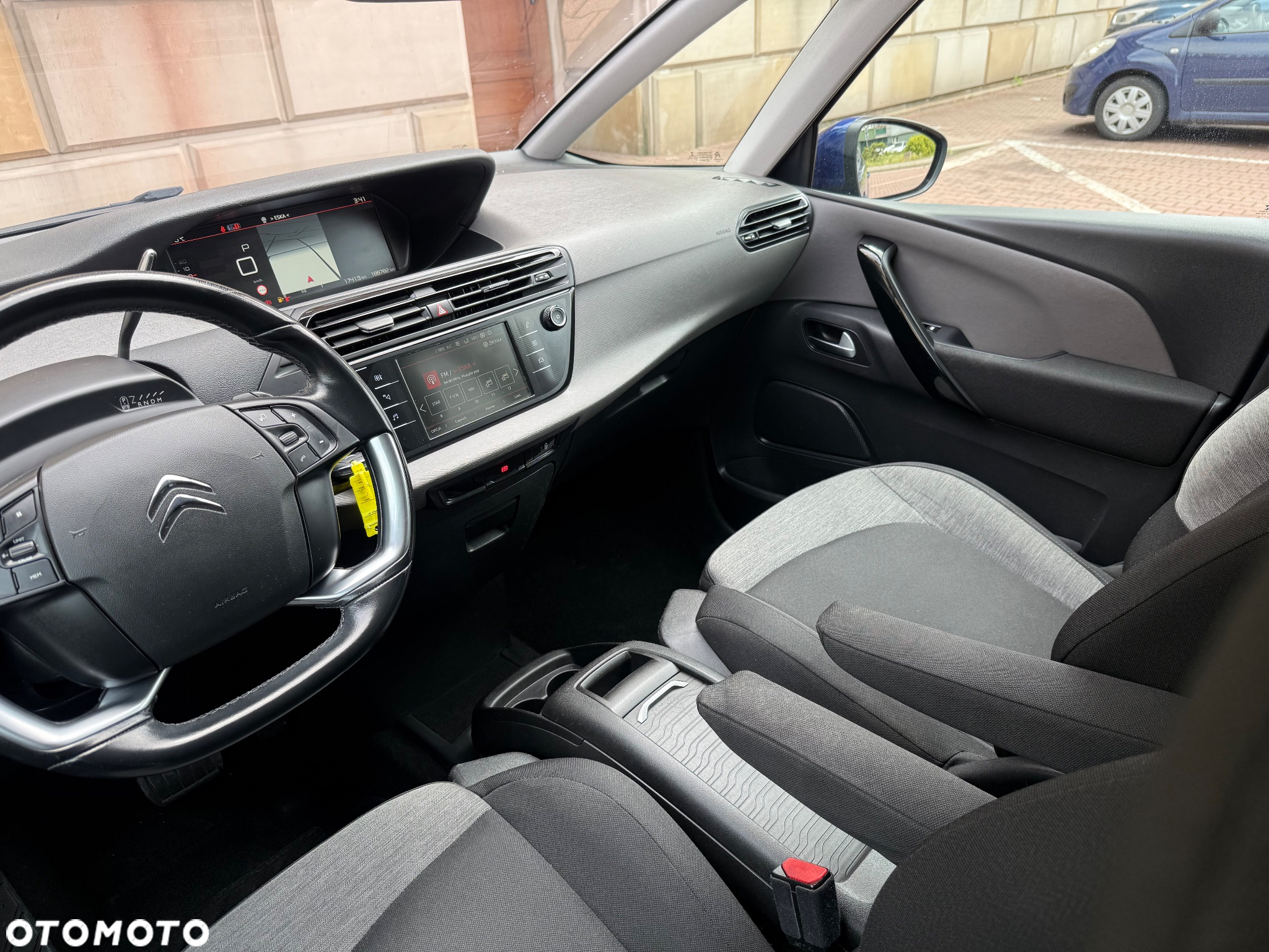 Citroën C4 Picasso 1.2 PureTech MoreLife S&S EAT6 - 34