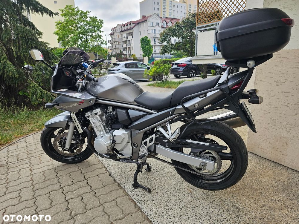 Suzuki Bandit - 10
