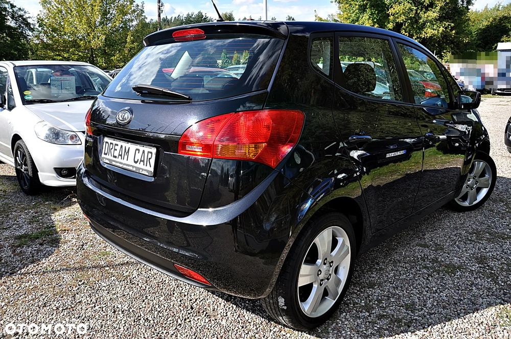 Kia Venga 1.6 CVVT Mind - 11