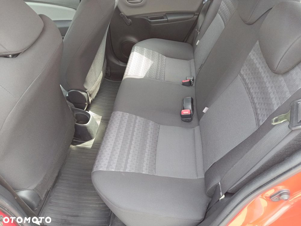 Toyota Yaris 1.0 Active - 11