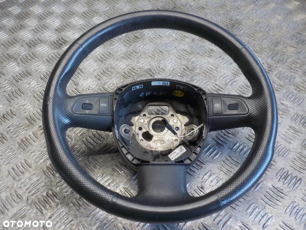 AUDI A4 B7 KIEROWNICA CZARNA SKÓRA MULTIFUNKCJA ŁOPATKI 8P0419091BM - 1