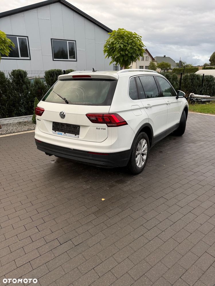 Volkswagen Tiguan - 3