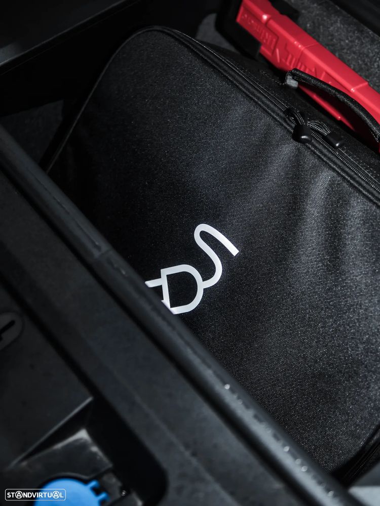 Porsche Taycan Cross Turismo 4 - 33