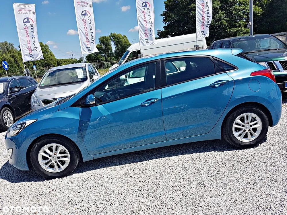 Hyundai i30 i30cw 1.6 CRDi Intro Edition - 27