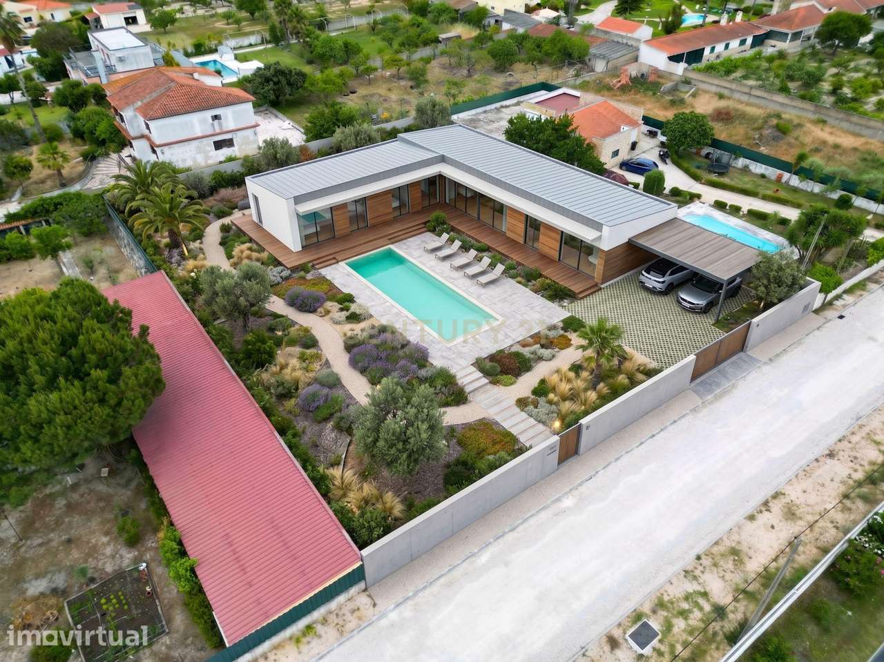 Terreno urbano em Pinhal de Frades, Fernão Ferro, Seixal - Grande imagem: 3/18
