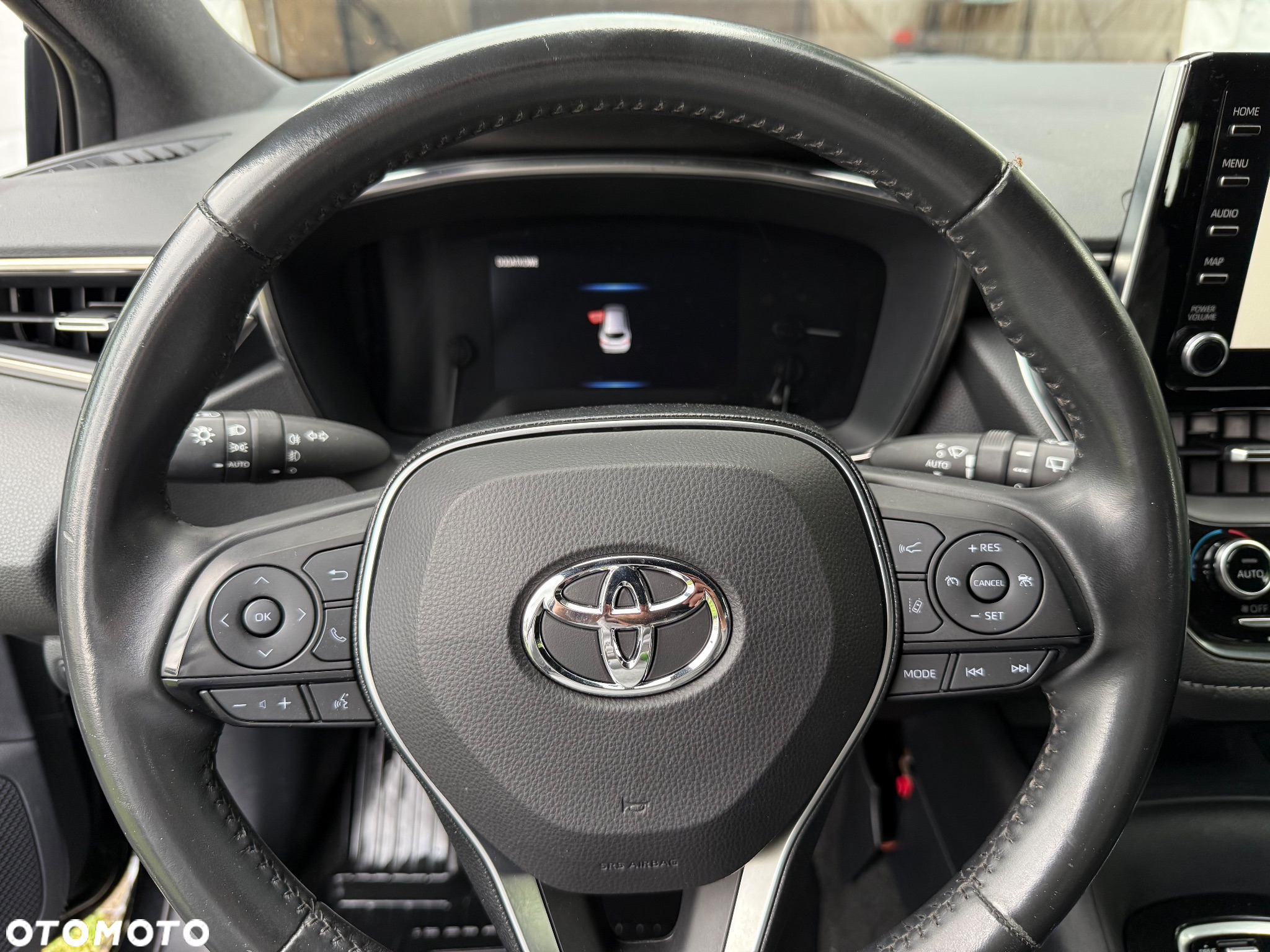 Toyota Corolla 1.8 Hybrid Comfort - 20