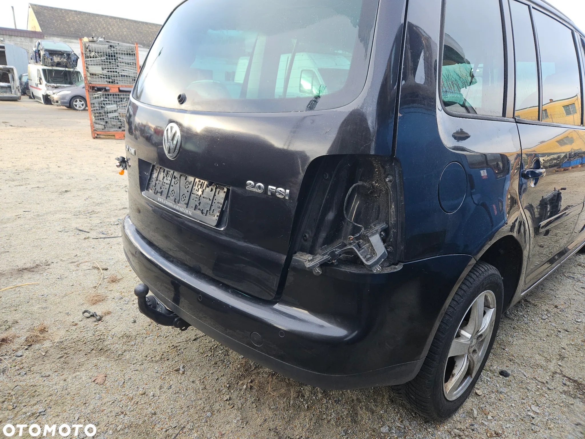 Klapa tylna bagażnika VW Touran I 1T 2006r LC9Z - 3