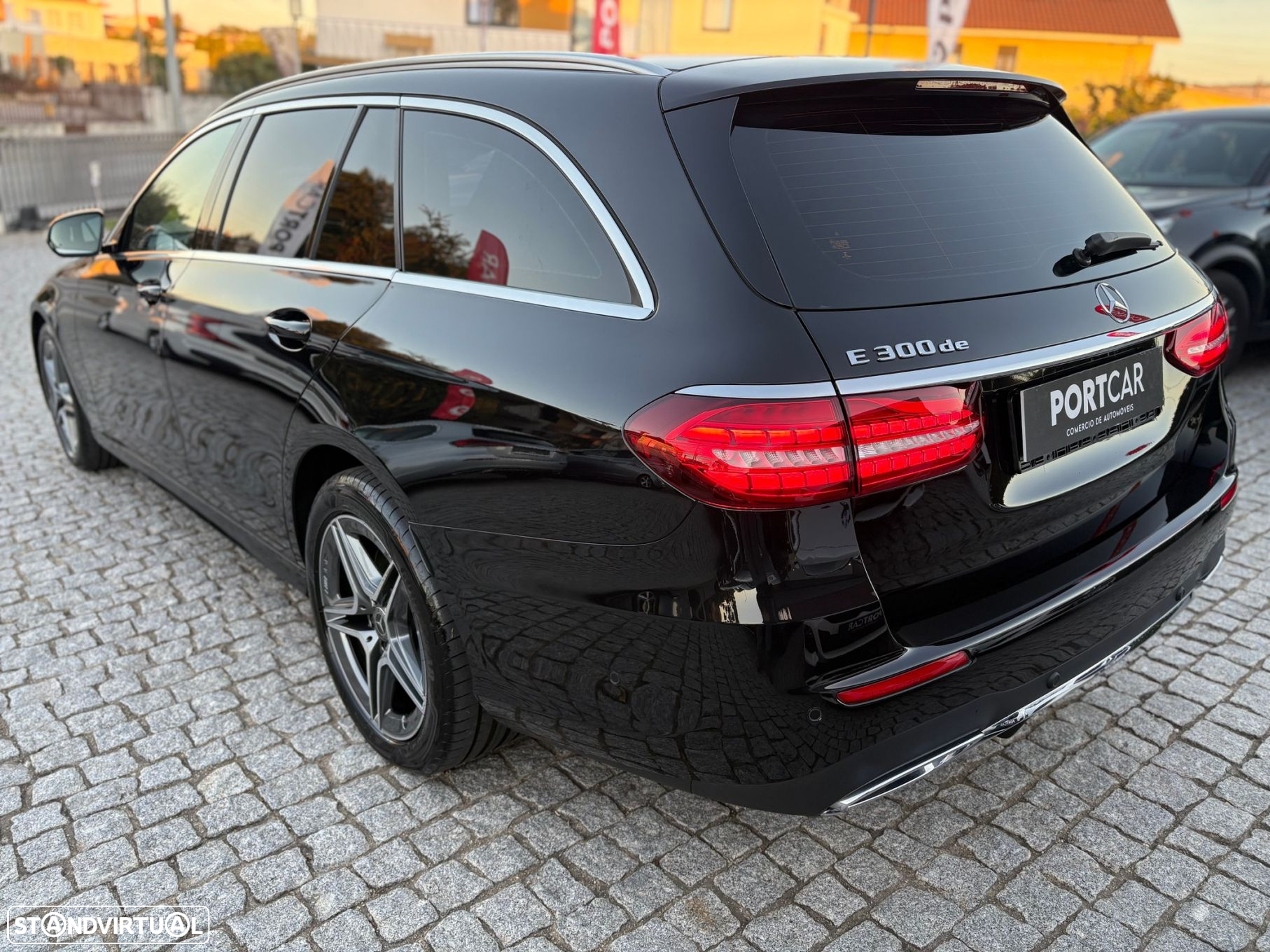 Mercedes-Benz E 300 de AMG Line - 5