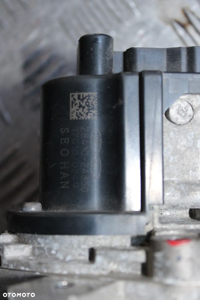 Zawór EGR KIA hyundai 284102A850 - 3