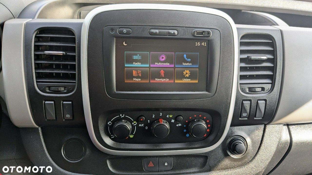 Renault Trafic - 24