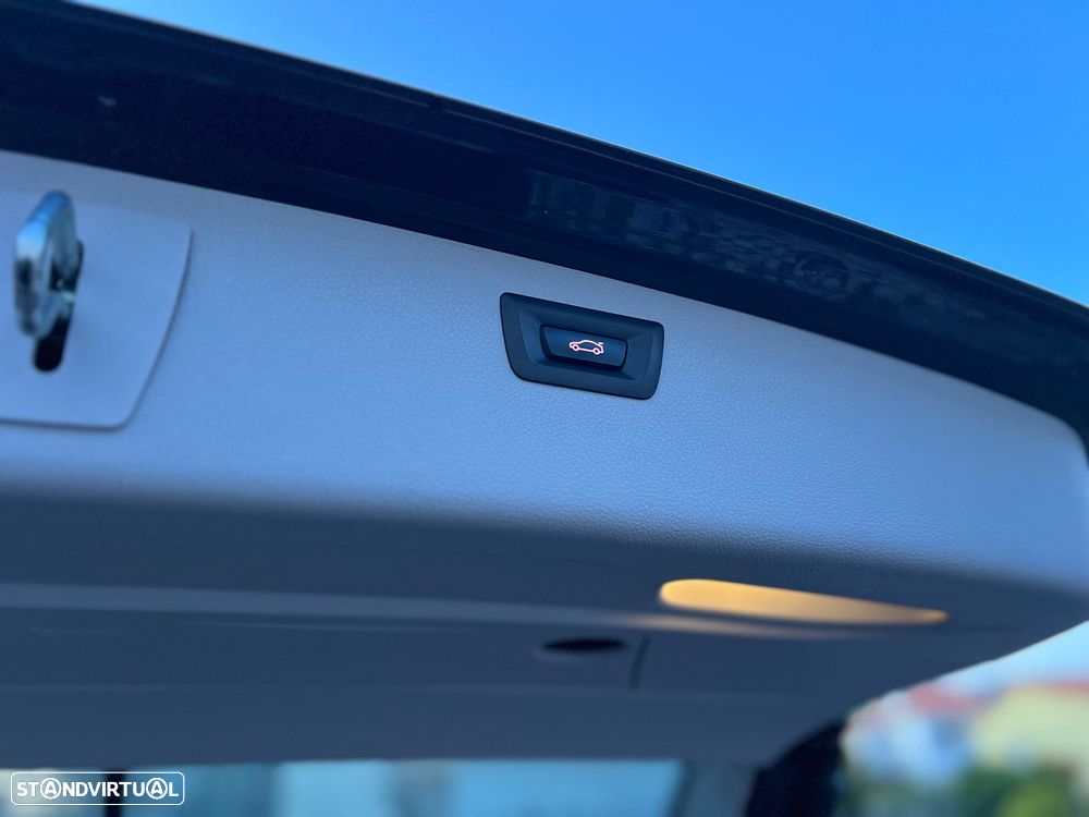 BMW 320 d Aut. Efficient Dynamics Edition - 16