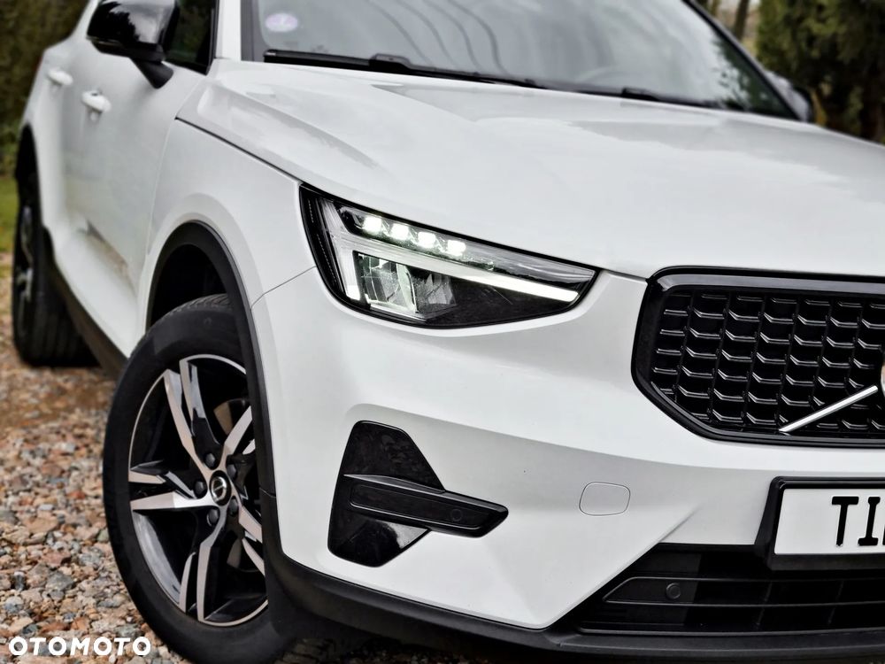Volvo XC 40 B3 B DKG Plus Black Edition - 6