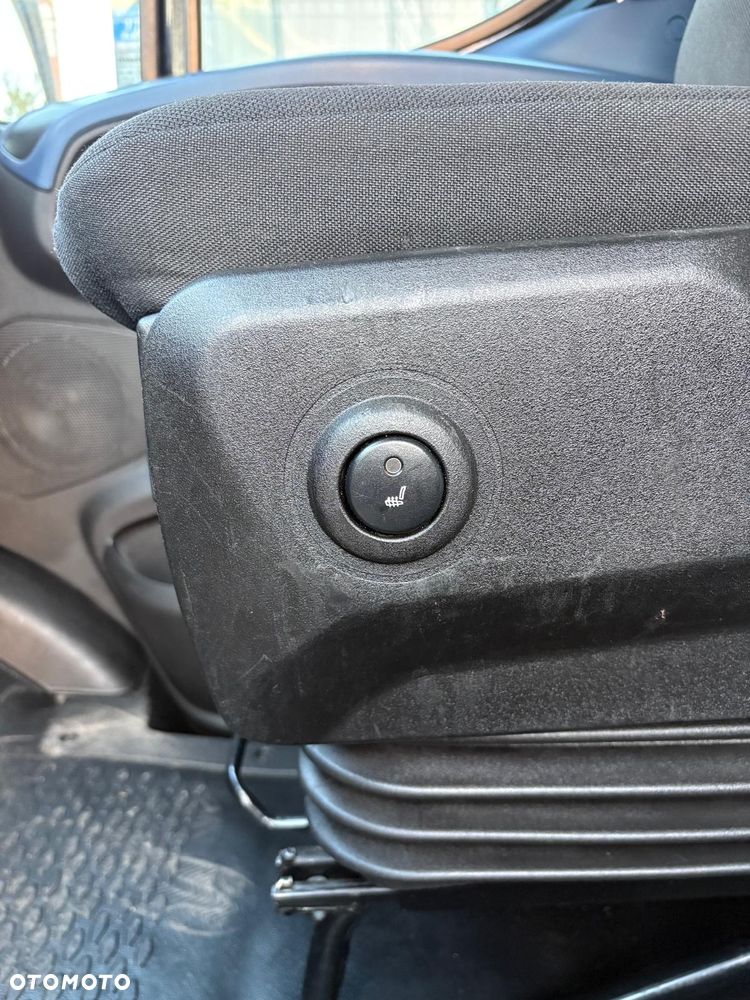 Iveco Daily 35S180 L3h2 3.0 180 km Automat HiMatic - 25