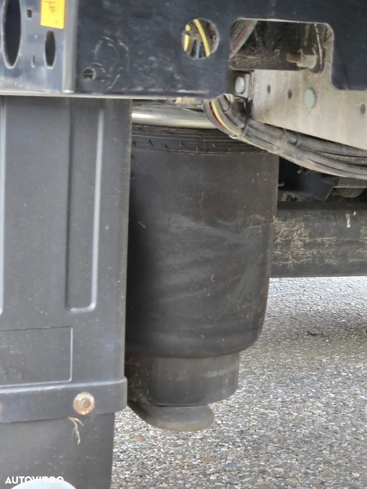 Schmitz Cargobull - 10