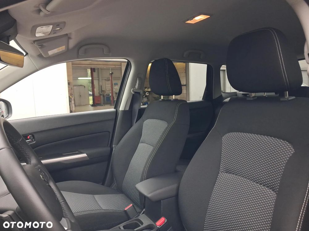 Suzuki Vitara 1.5 DualJet Hybrid Premium Plus 2WD AGS - 11