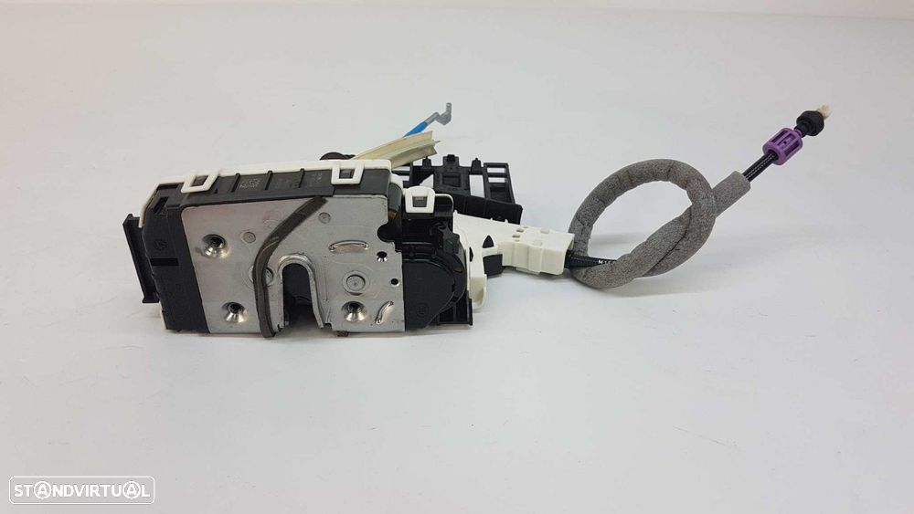 FECHADURA PORTA TRASEIRA DIREITA MERCEDES CLASE GLA (W156) GLA 200 CDI (156.908) - 2