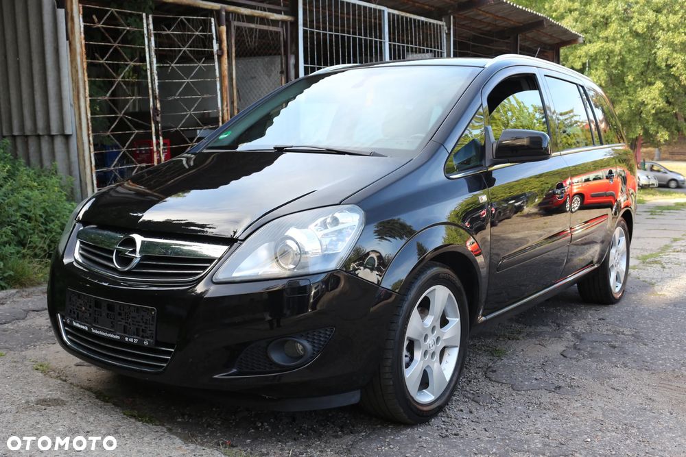 Opel Zafira 1.8 Innovation 110 Jahre - 2