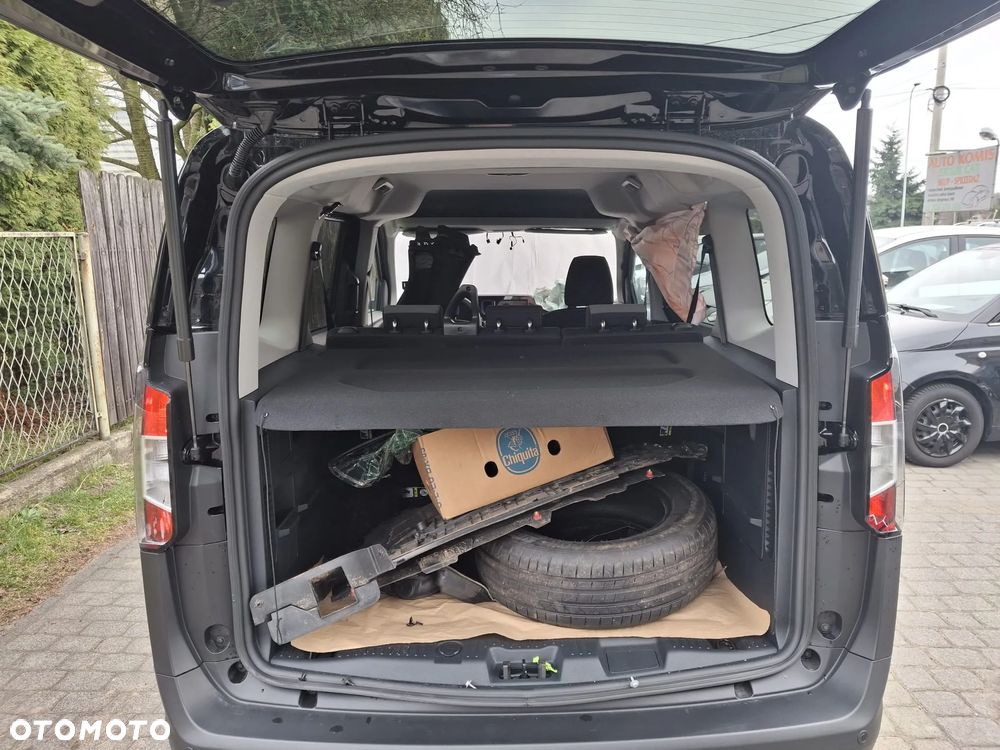 Ford Tourneo Courier 1.0 EcoBoost ACTIVE - 15