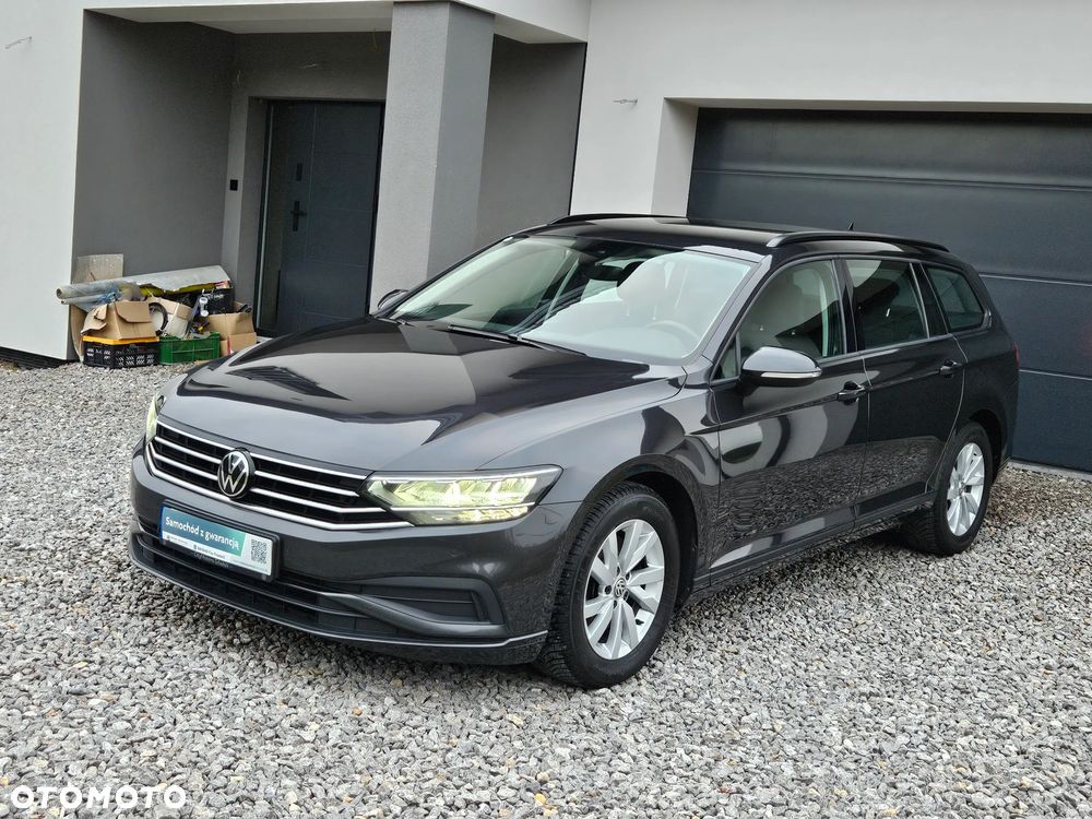 Volkswagen Passat - 2