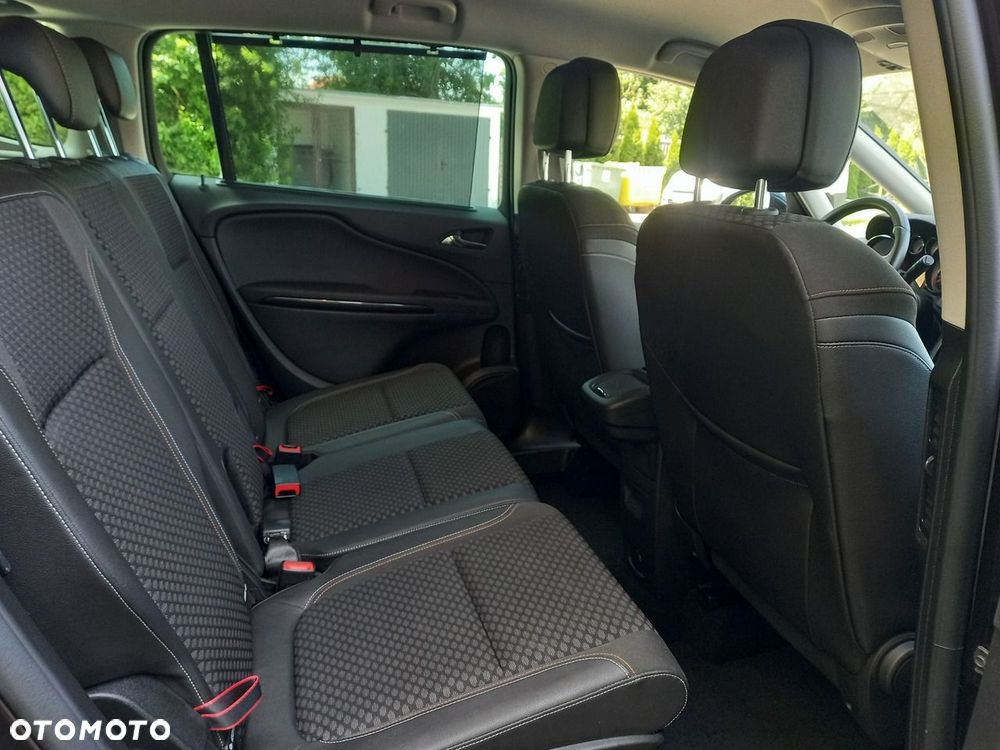 Opel Zafira Tourer 1.4 Turbo Business Innovation - 22