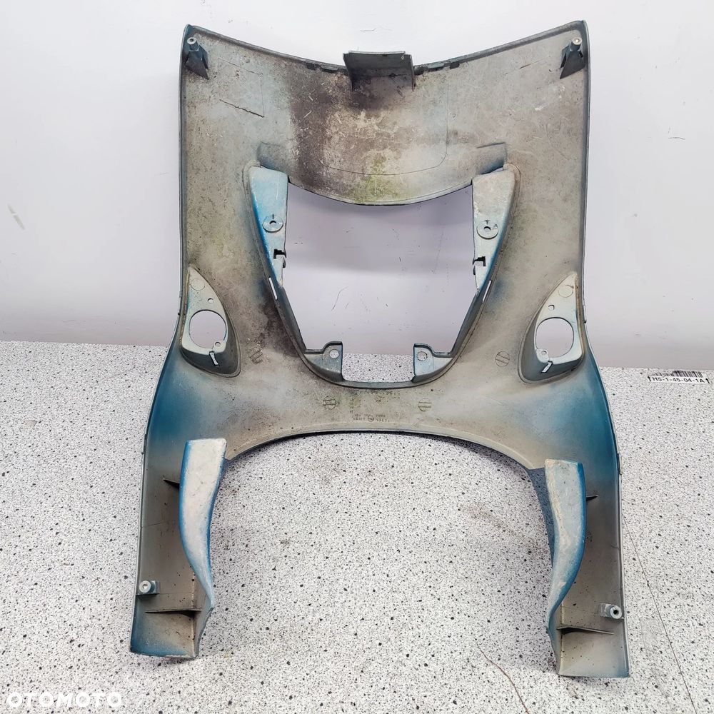 Czacha, czasza, owiewka, osłona przód Yamaha Zest 50 - 18