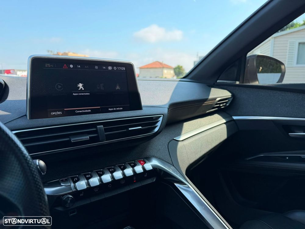 Peugeot 3008 1.5 BlueHDi GT Line EAT8 - 35