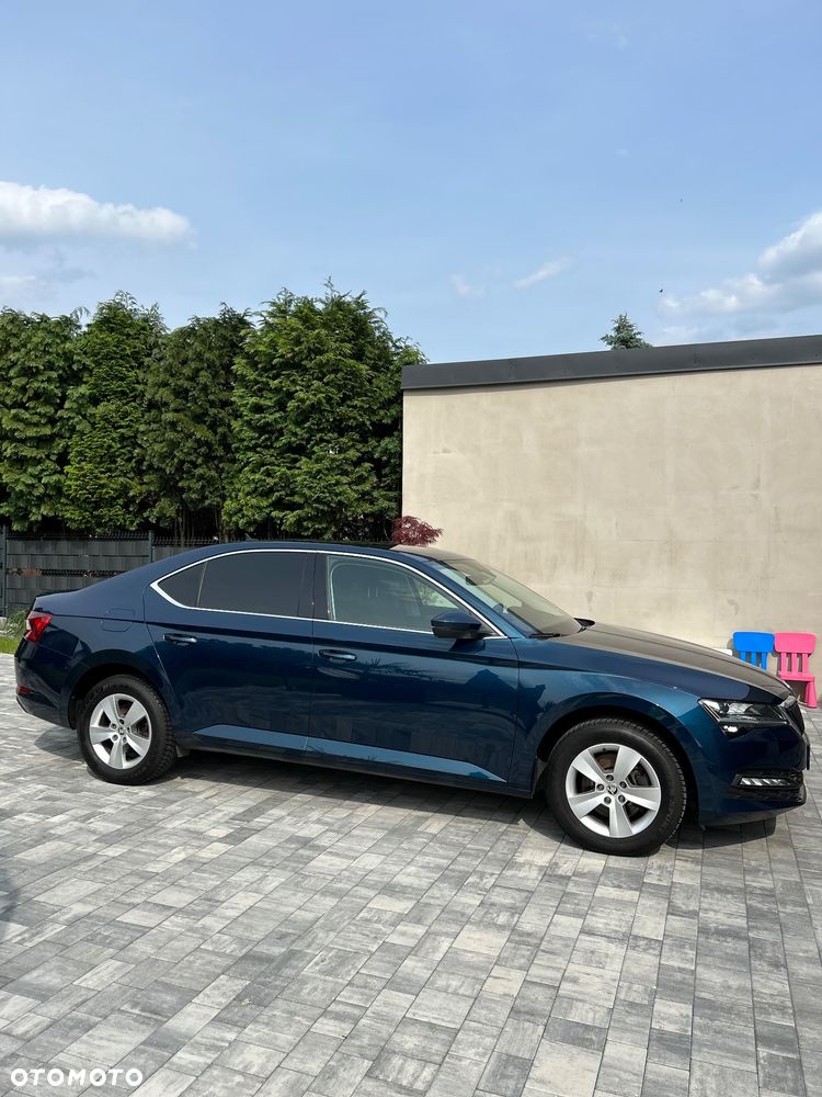 Skoda Superb 2.0 TDI Ambition DSG7 - 29