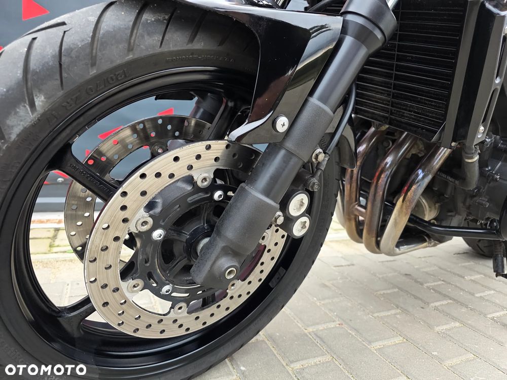 Yamaha FZ6 - 15