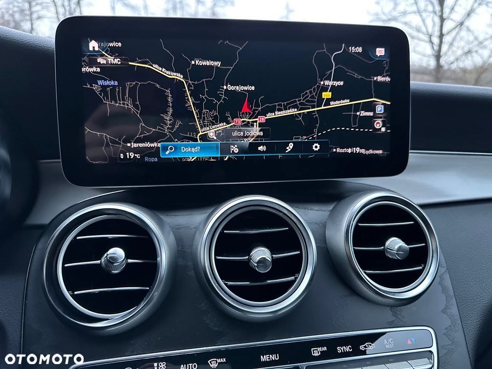 Mercedes-Benz GLC 220 d - 16